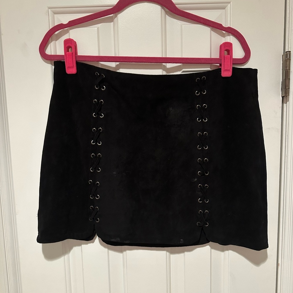 Tractr Blu lace up black suede mini skirt